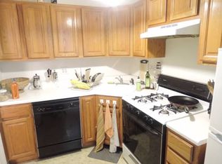 3065 34th St, Astoria, NY 11103