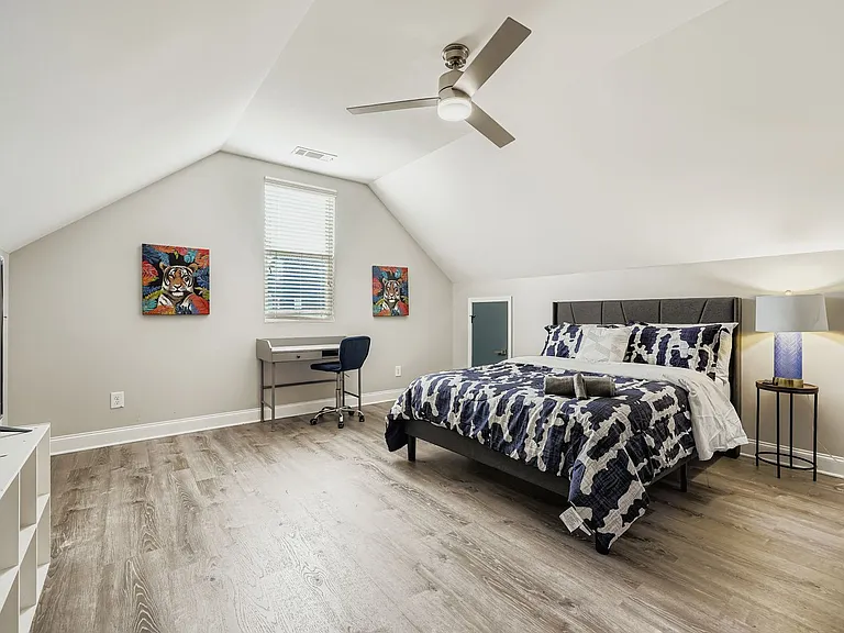 885 Hubbard St SW — Photo 31