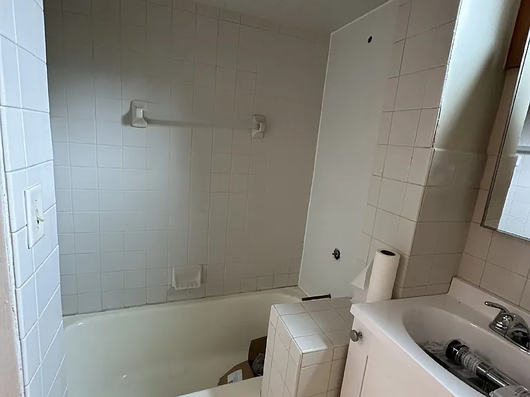 318 Gilbert Ave — Photo 8