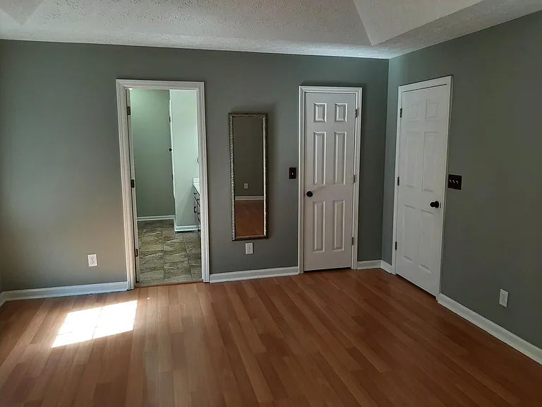 411 Hearthstone Way — Photo 7