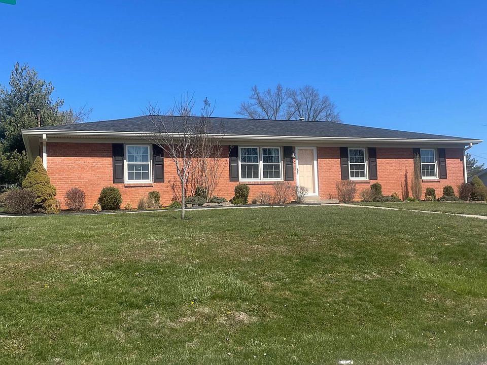 1st image of 10 Brookview Dr