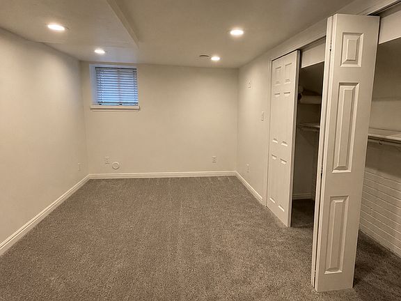4th image of 22-38 D St #22-2