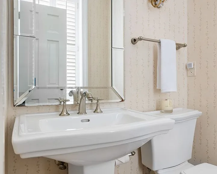 38 Elliott St — Photo 10
