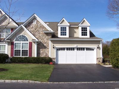 4 Radley Ct, Bayport, NY, 11705