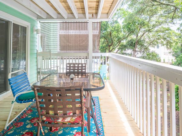 2303A Surfrider Cir