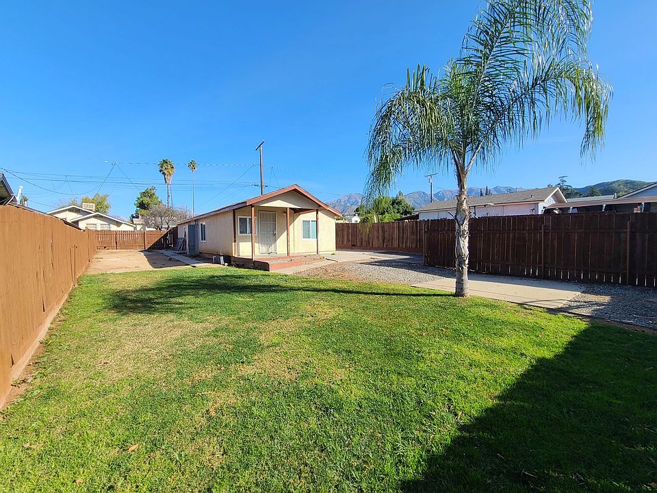 1st image of 35216 Avenue D