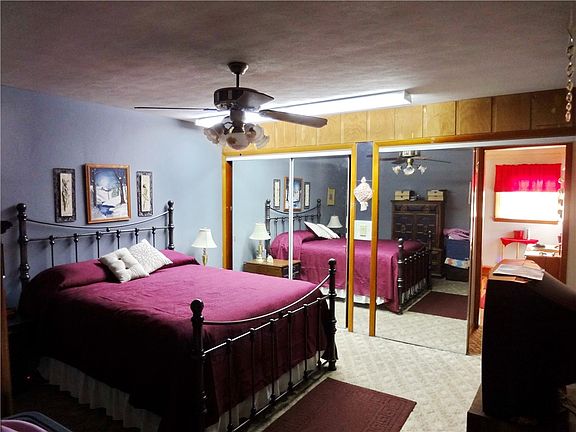 4th image of 512 W Parkside Dr