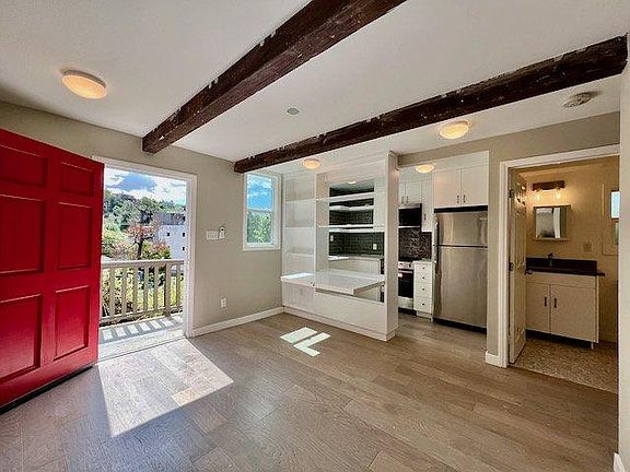 5th image of 1920 Preston Ave #1920
