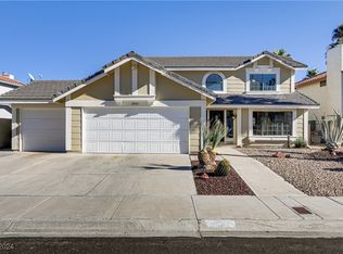 2904 Pleasant Lake Dr, Las Vegas, NV 89117