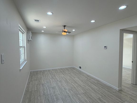 2nd image of 29 Evan Pl Floor 1