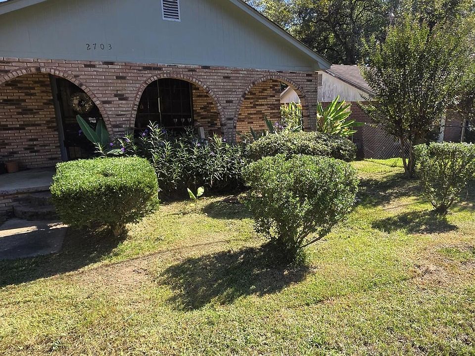 1st image of 2703 Miller Ave