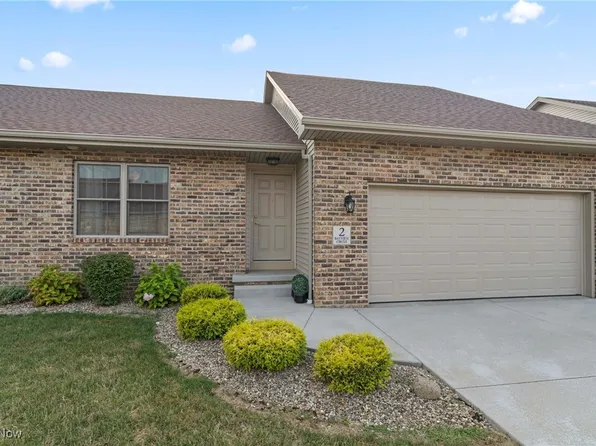 2 Bayview Cir, Cortland, OH 44410