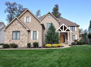 31586 Schwartz Rd, Westlake, OH 44145