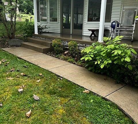 4th image of 7 Ramwood Dr