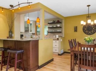 3913 Shamrock Dr NE, Saint Anthony, MN 55421