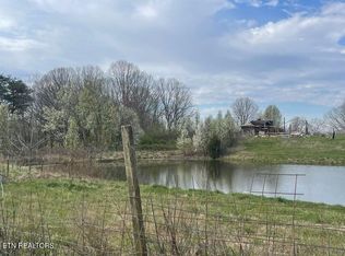 2 Watson Loop Rd, Pikeville, TN 37367