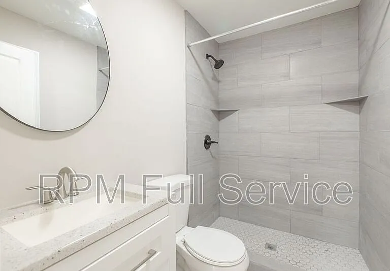 1002 N Maple St #A — Photo 14