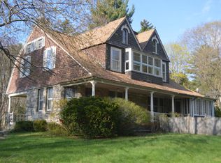 219 High St, Pittsfield, MA 01201