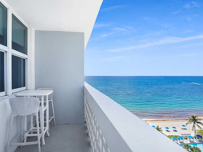 4250 Galt Ocean Dr #12K — Photo 2