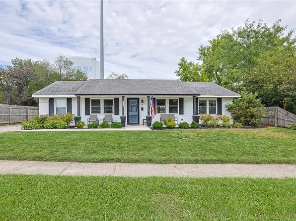 1303 Butternut Dr, New Carlisle, OH 45344