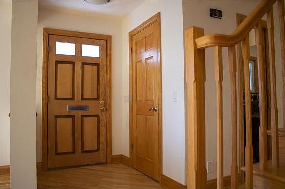 2nd image of 724 Pickwick Dr