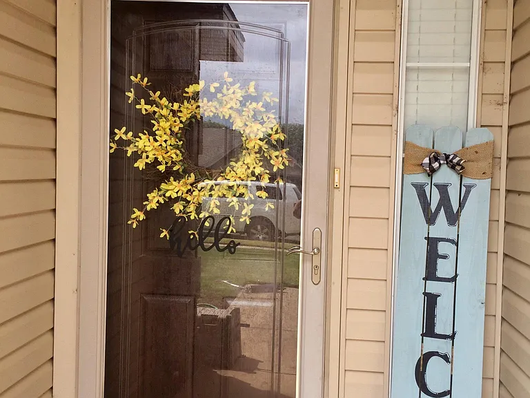 Welcome to 507 N Hyden. Frenship schools. New elementary nearby.