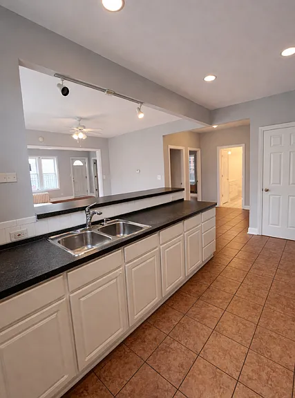3716 N Cicero Ave #1 — Photo 4