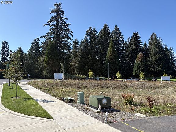 5th image of 4829 NW Camas Meadows Dr