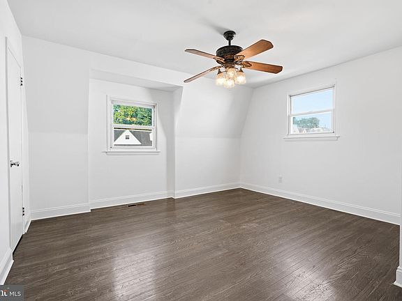 5th image of 3545 Fitler St