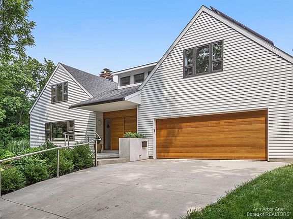 5th image of 2815 Brockman Blvd