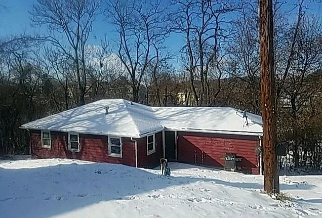 516 4th Ave photo 1