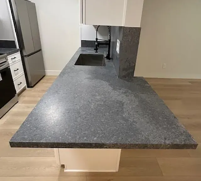 811 W Nutmeg St #102 — Photo 7