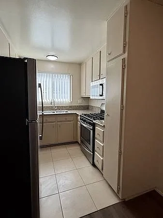4437 Cleveland Ave #3 — Photo 6