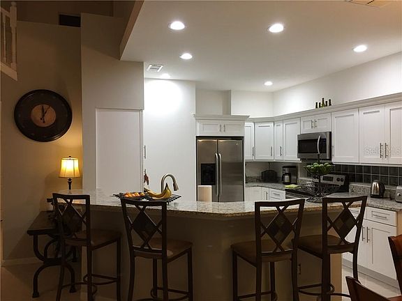 3rd image of 2997 Sunset Vista Blvd