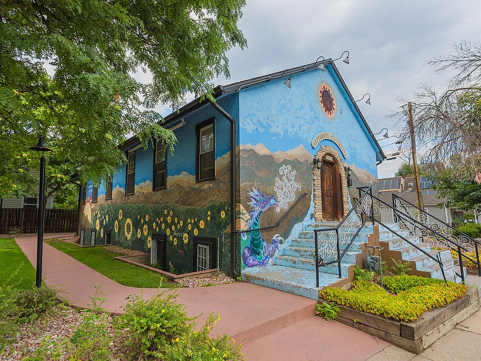 1833 19th Street Exterior