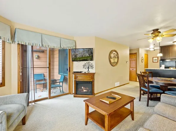 4940 N Landmark Cir #3233, Egg Harbor, WI 54209