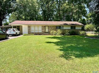 1605 Delwood Cir, Scottsboro, AL 35769