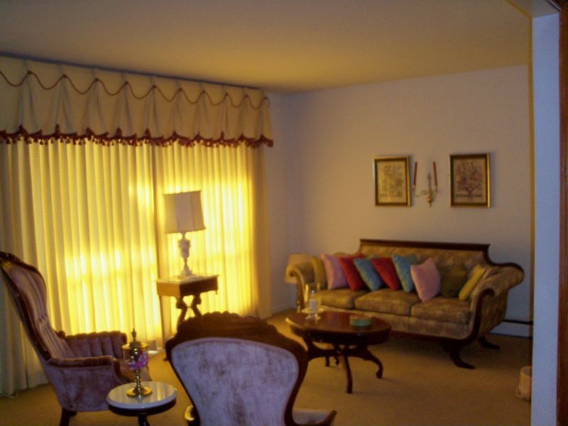 1st image of 490 Etowah Dr