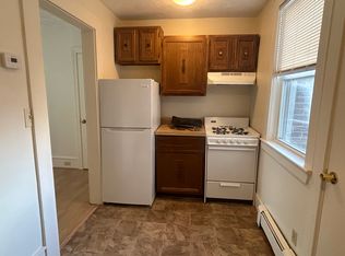 88 Chestnut St #1F, Everett, MA 02149