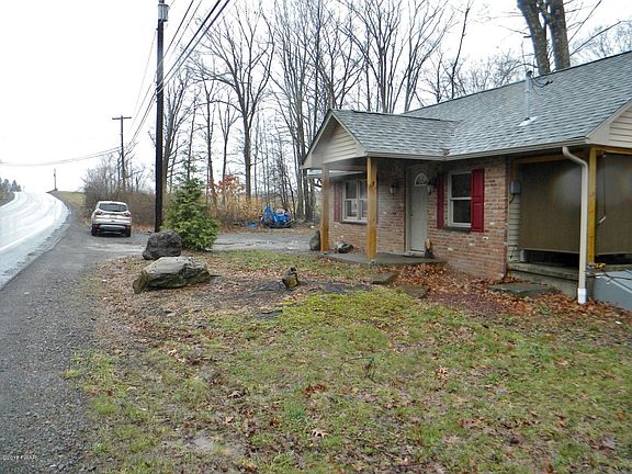 3rd image of 575 Purdytown Tpke
