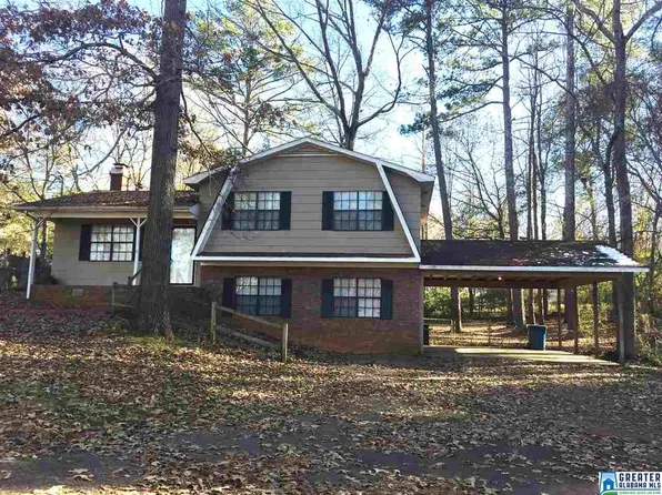 1602 Pamela Dr, Oxford, AL 36203