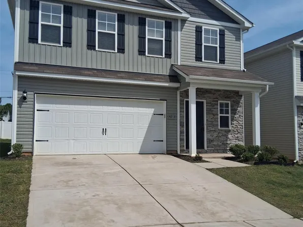 4213 Stoneygreen Ln, Charlotte, NC 28215