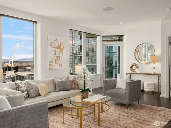 500 106th Avenue NE #3105, Bellevue, WA 98004