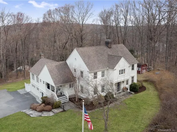33 Lost Mine Place, Ridgefield, CT 06877