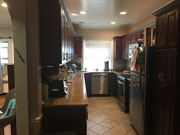 4th image of 261 Central Ave APT G3