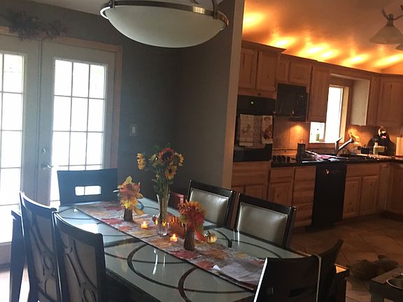 2nd image of 1209 Bonnie Dr