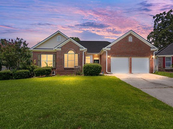 4th image of 5403 Barnsley Dr