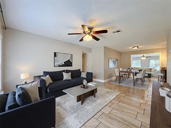 4th image of 3012 Rogan Rd