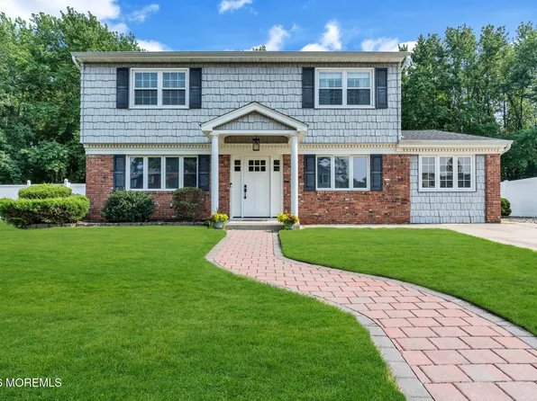 45 Croman Court, Hazlet, NJ 07730