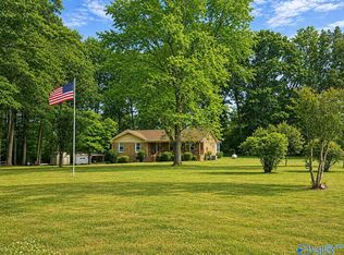 154 Dea Thomas Rd, Hazel Green, AL 35750